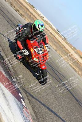 media/Nov-03-2024-TrackDaz (Sun) [[44580f4982]]/A Group/2pm (Grapevine)/